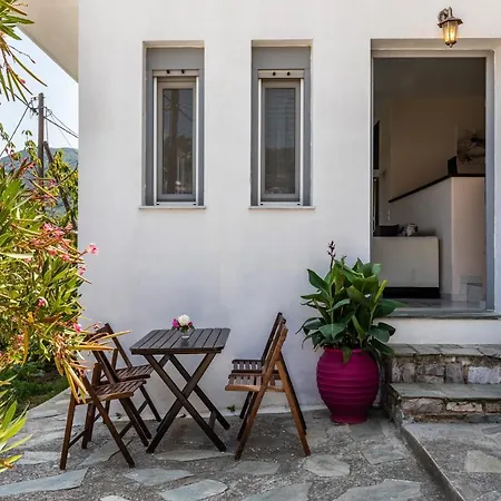 Althea アパート スコペロス